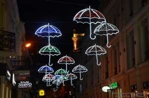 Ялтинские зонтики  на улице Морской